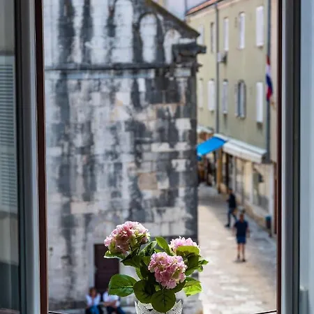 Luxury Old Town Bed & Breakfast *