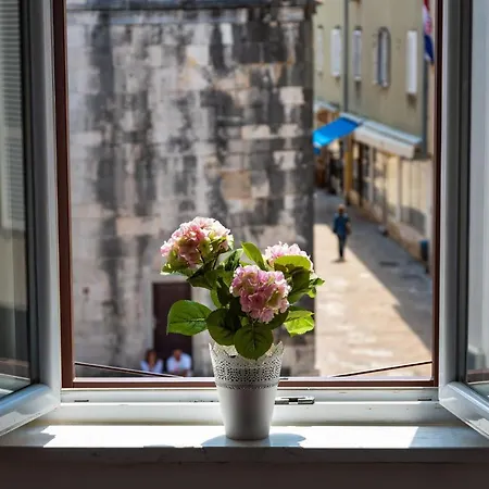 Luxury Old Town Bed & Breakfast *
