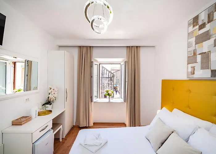 Bed & Breakfast Luxury Old Town 3*