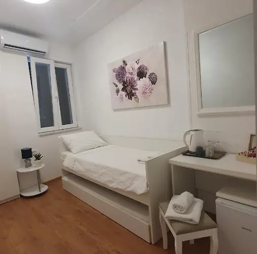 Luxury Old Town Bed & Breakfast Zara